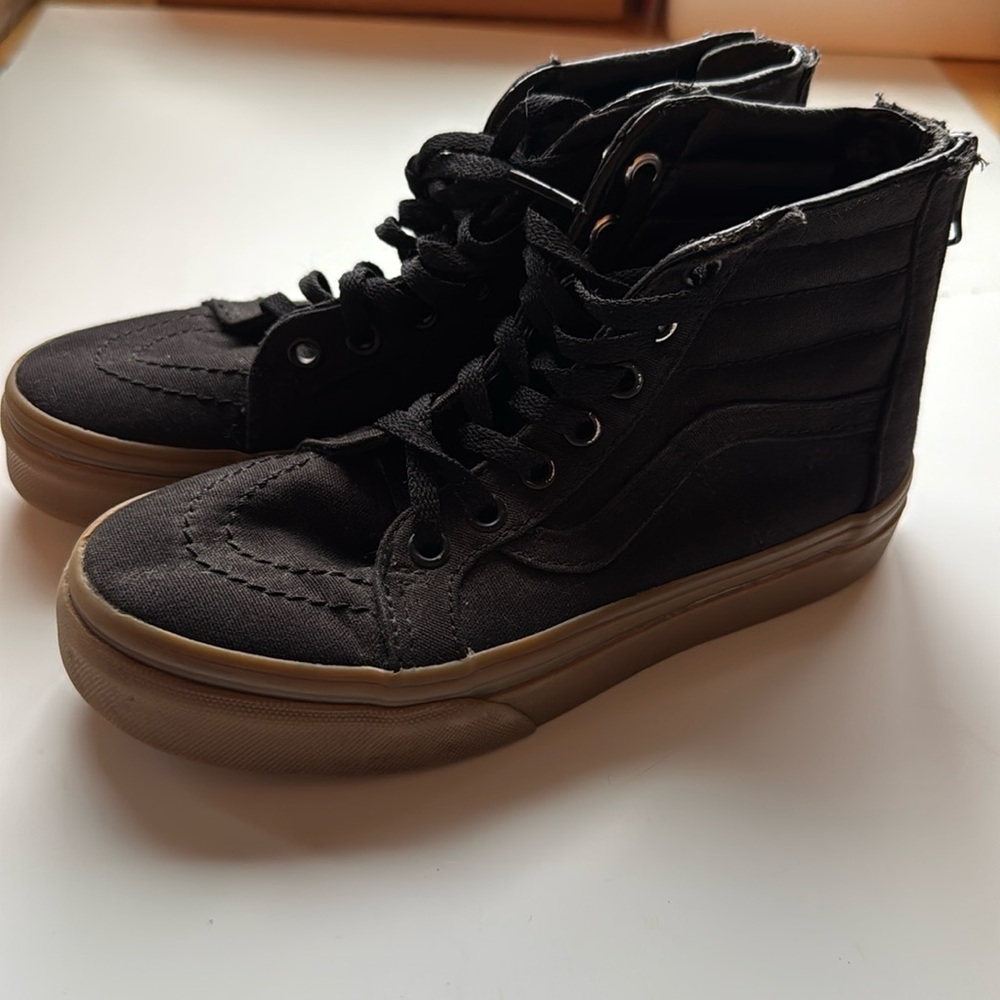 Vans Kids Sk8-Hi Zip Shoes size kids 13.5